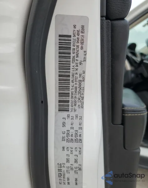 2017 Jeep Cherokee Limited z USA, uszkodzony, nr VIN 1C4PJLDB3HW540458